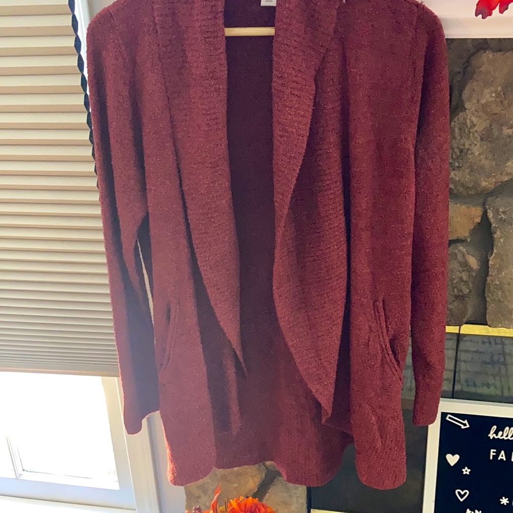 NWOT tags Barefoot Dreams Cozy Chic Lite cardigan size Large.